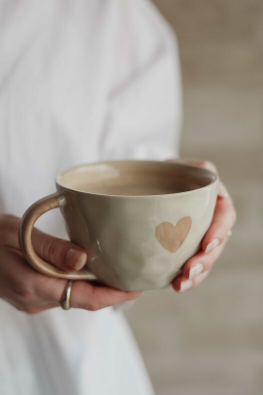 Majas Mugg A lovely cup of Love & Happiness | Soft taupe