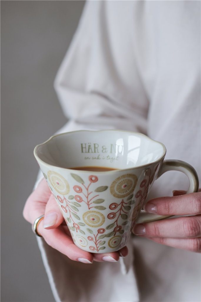 Majas Mugg Här & Nu en sak i taget