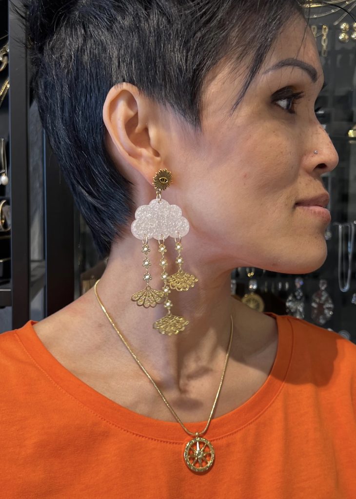 Eyecloud Flower Earrings Gold
