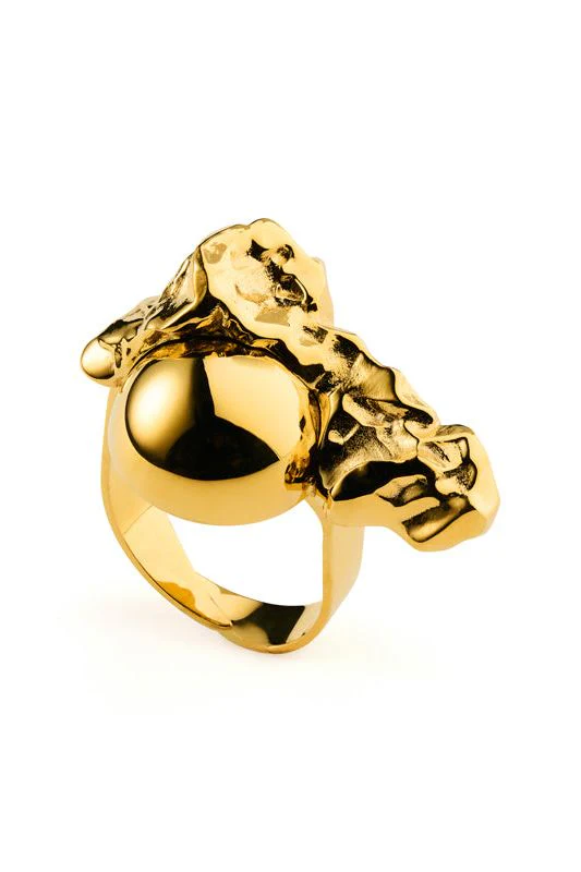 Halley Golden Ring